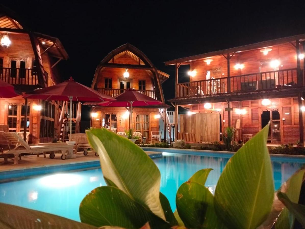 Melasti Villas Amed Esterno foto
